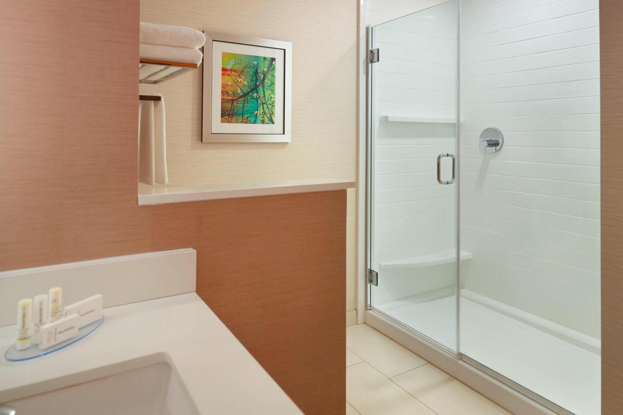 Fairfield Inn & Suites by Marriott Hendersonville Flat Rock Exterior foto